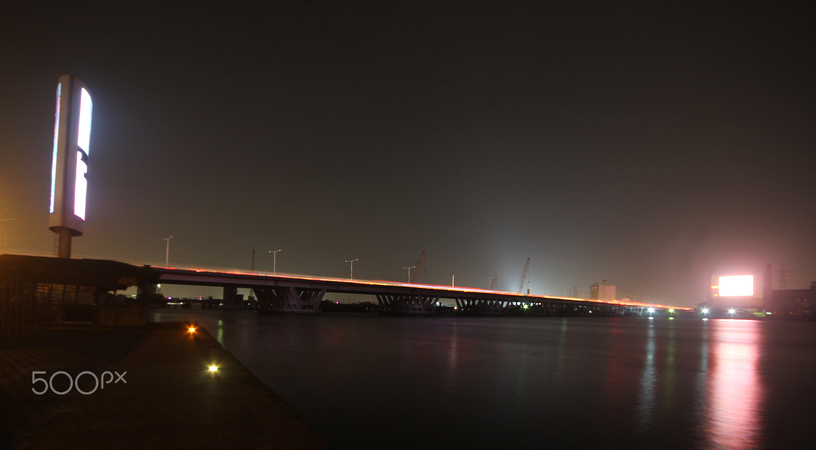 Sigma 10-20mm F4-5.6 EX DC HSM sample photo. Lagos mailand bridge photography