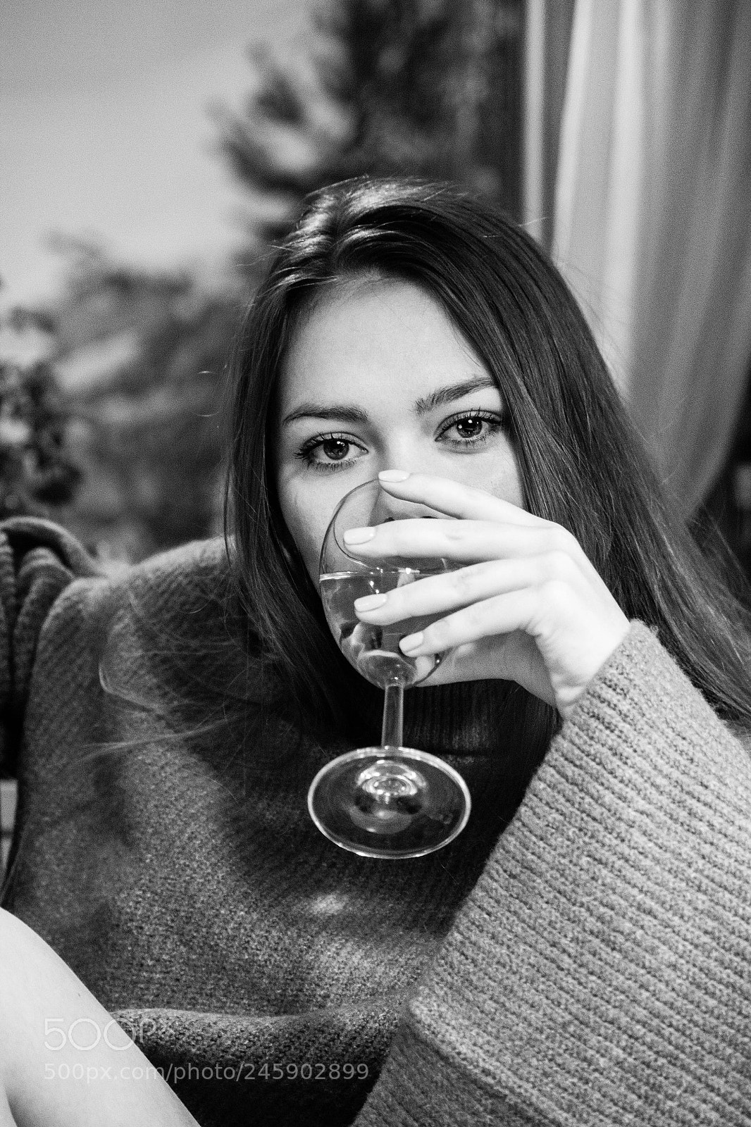 Canon EOS 550D (EOS Rebel T2i / EOS Kiss X4) sample photo. White wine photography