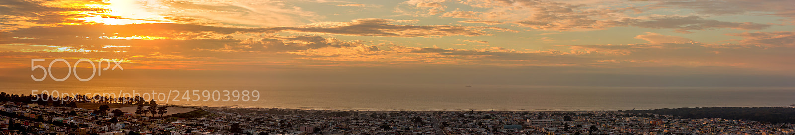 Canon EOS 550D (EOS Rebel T2i / EOS Kiss X4) sample photo. A beautiful sunset in photography