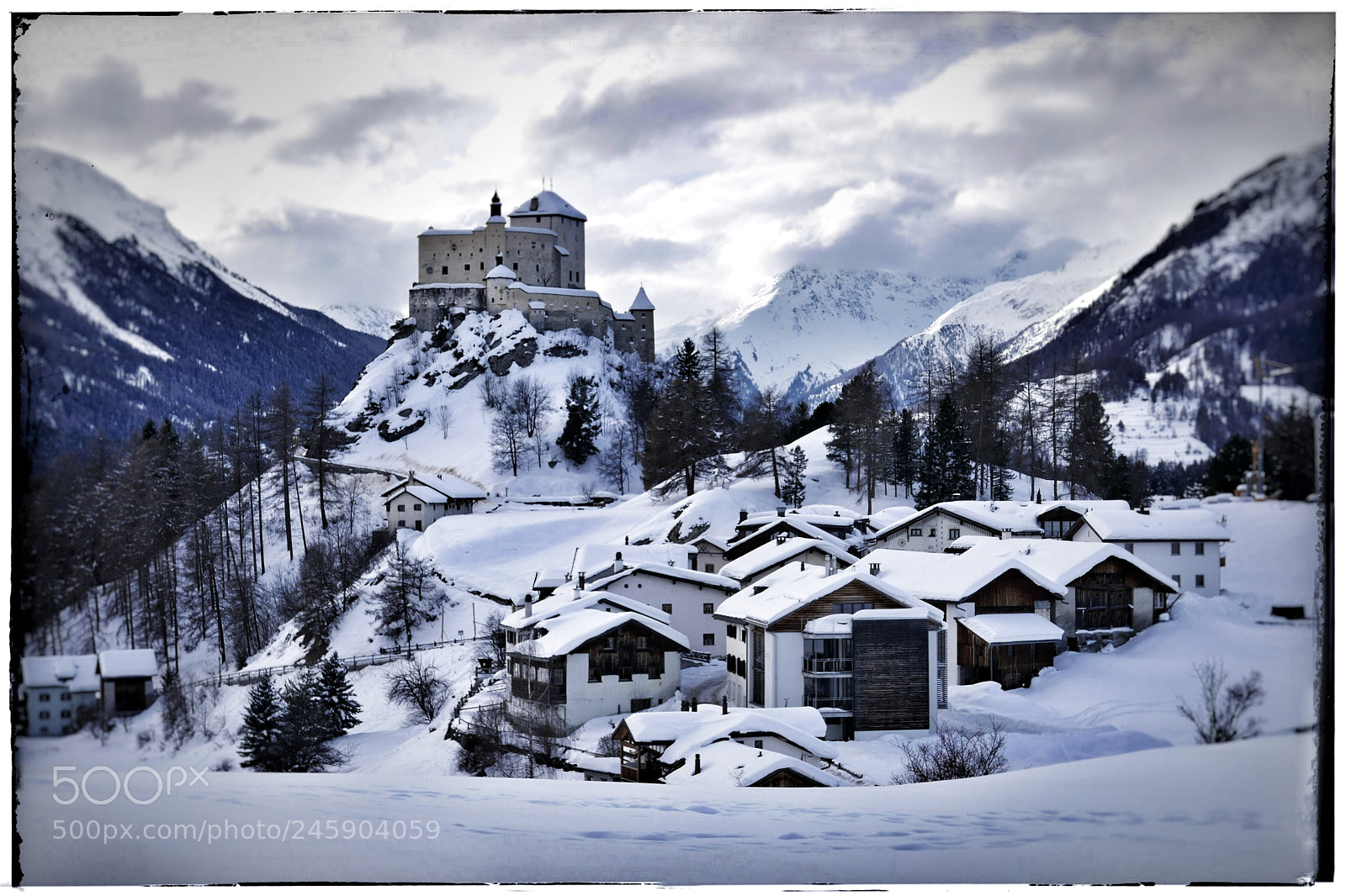 Panasonic Lumix DMC-LX100 sample photo. Tarasp photography