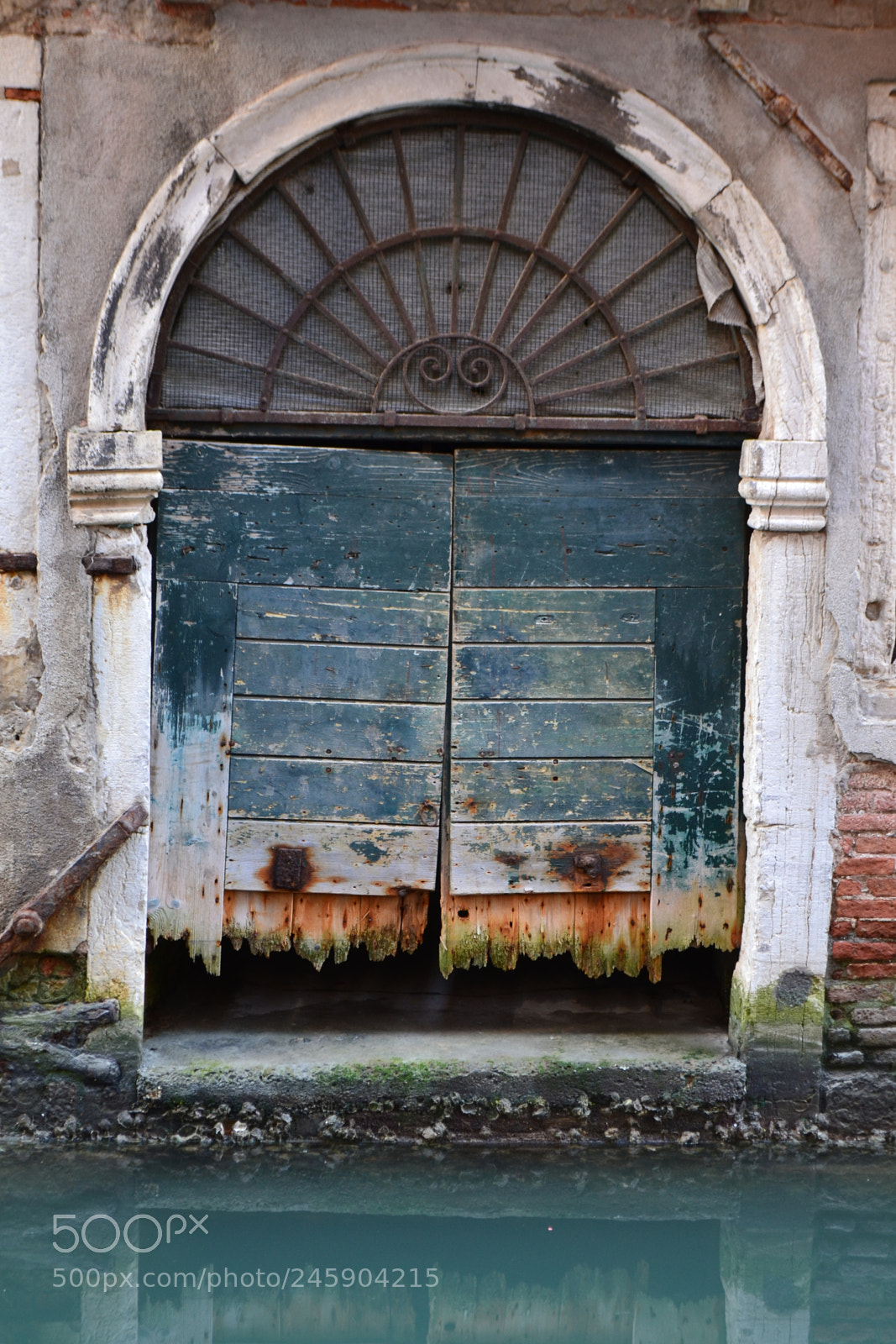 Nikon D3100 sample photo. Il portoncino photography