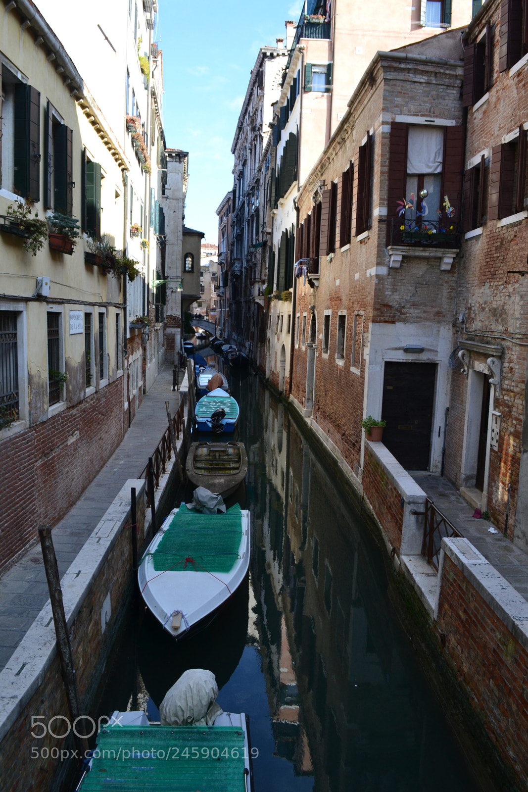Nikon D3100 sample photo. Canal photography