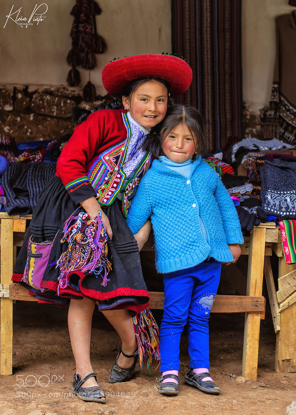 Nikon D3200 sample photo. Chinchero's sisters photography