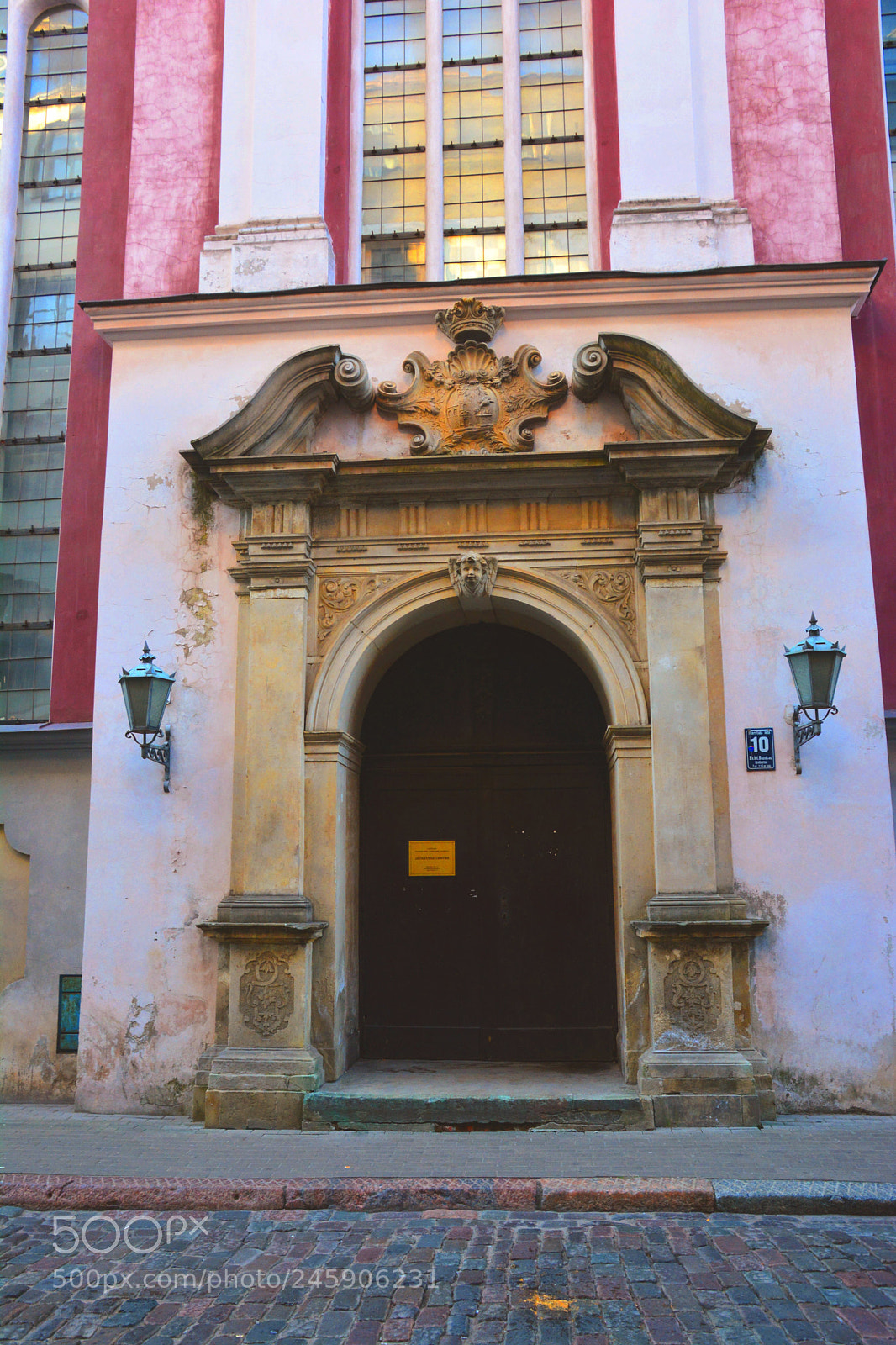 Nikon D5200 sample photo. Door decoration photography