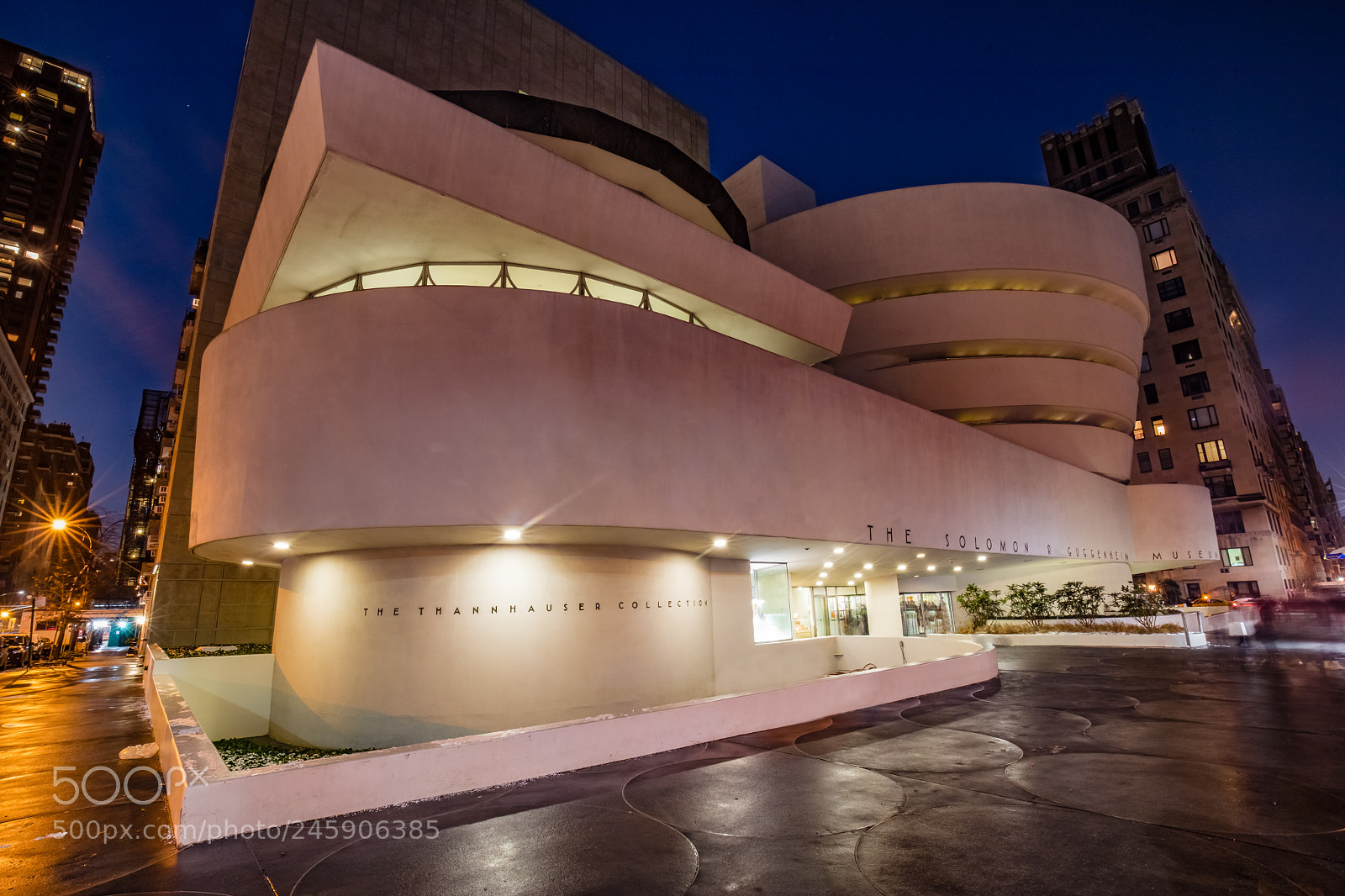Canon EOS 5DS sample photo. Guggenheim nyc photography