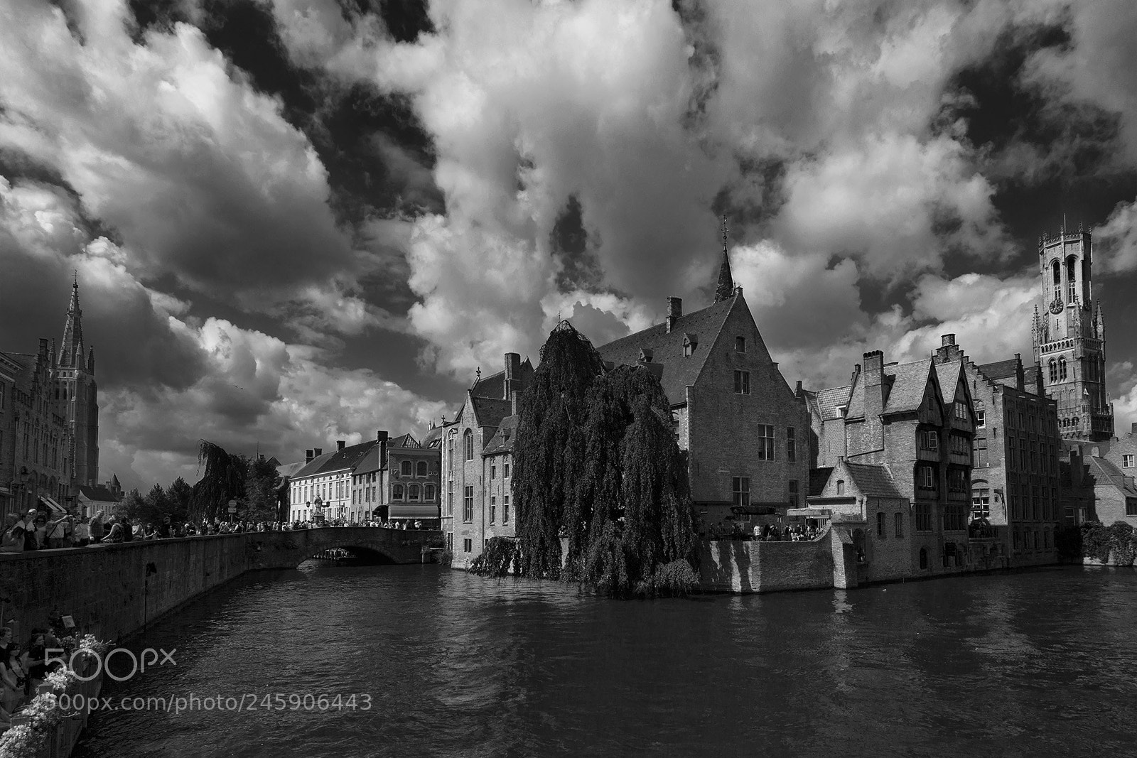 Canon EOS 550D (EOS Rebel T2i / EOS Kiss X4) sample photo. Brugge photography