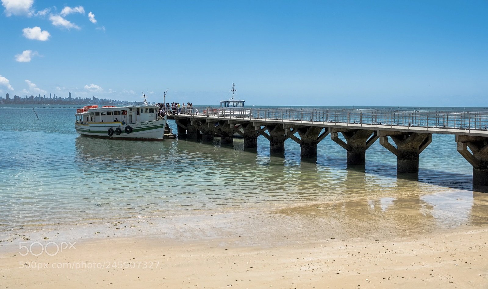 Fujifilm X-T2 sample photo. Dock photography
