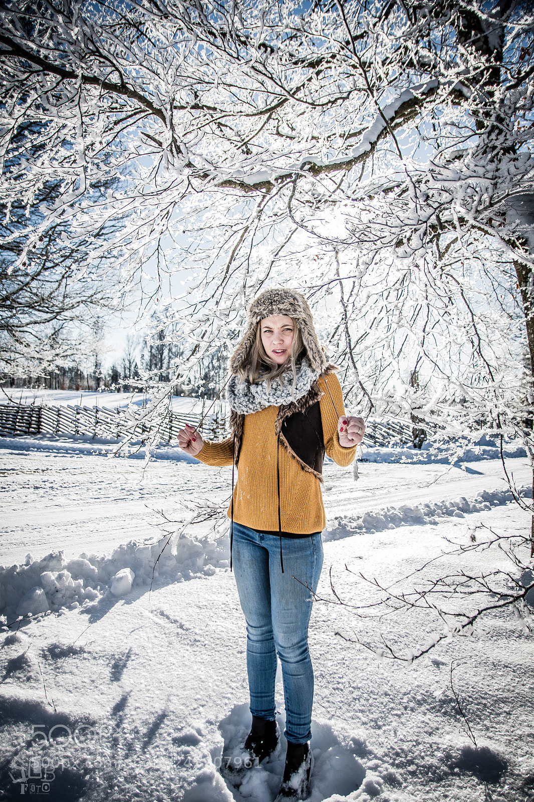 Nikon D500 sample photo. Lovely wife, lovely snow. photography