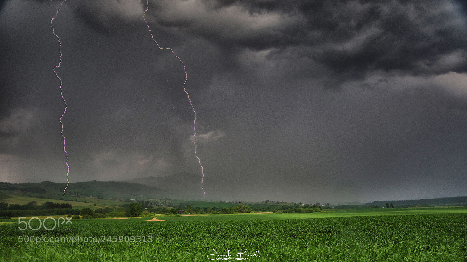 Pentax K-70 sample photo. Storm in corn field photography