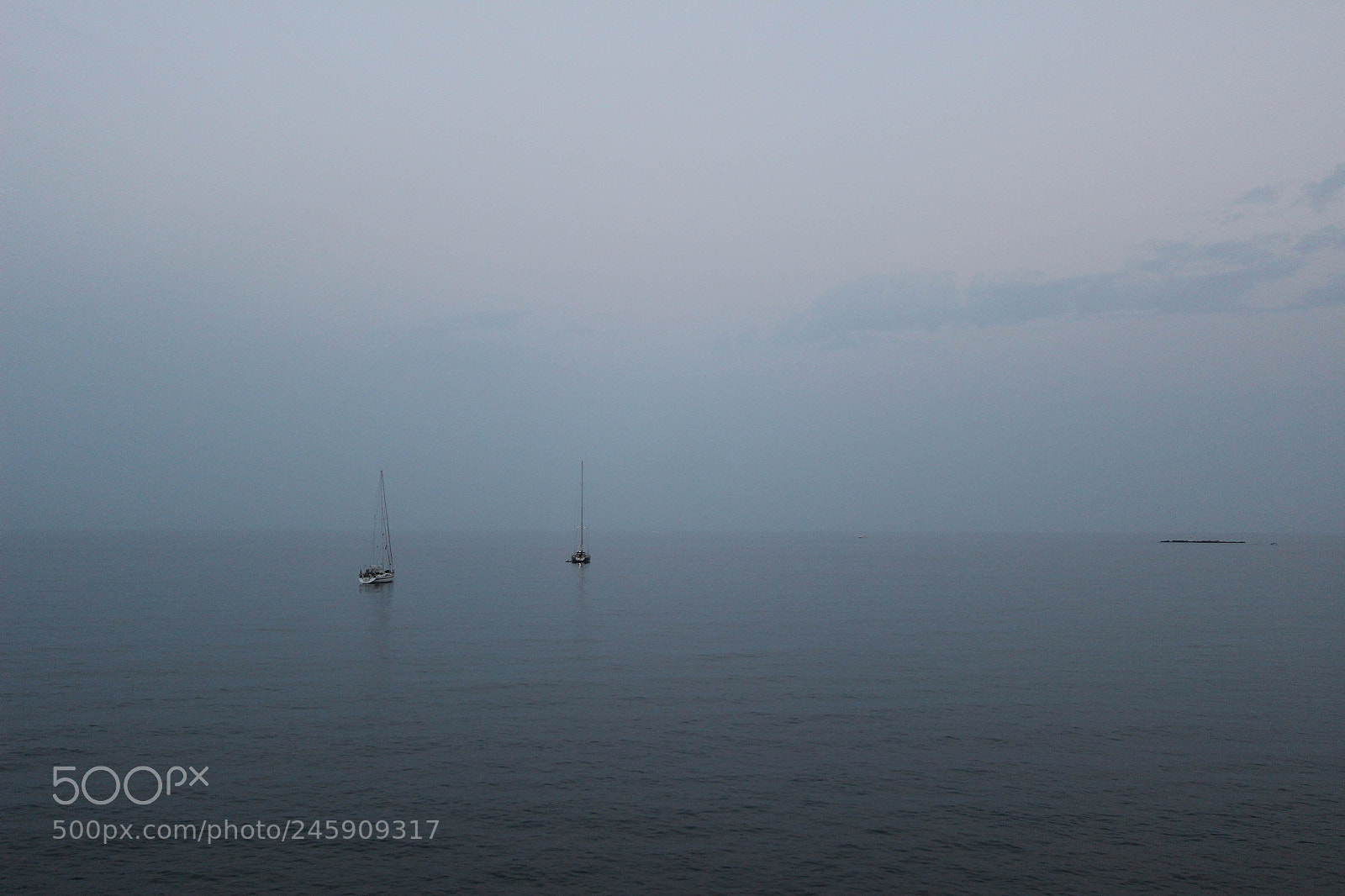 Canon EOS 600D (Rebel EOS T3i / EOS Kiss X5) sample photo. Seascape photography