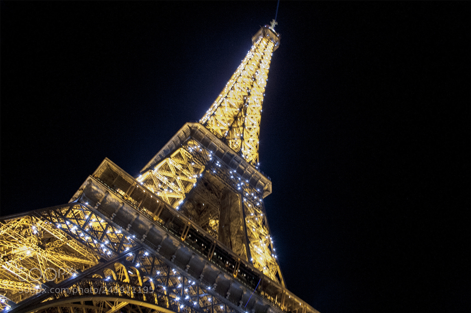 Canon EOS 1000D (EOS Digital Rebel XS / EOS Kiss F) sample photo. La tour eiffel photography