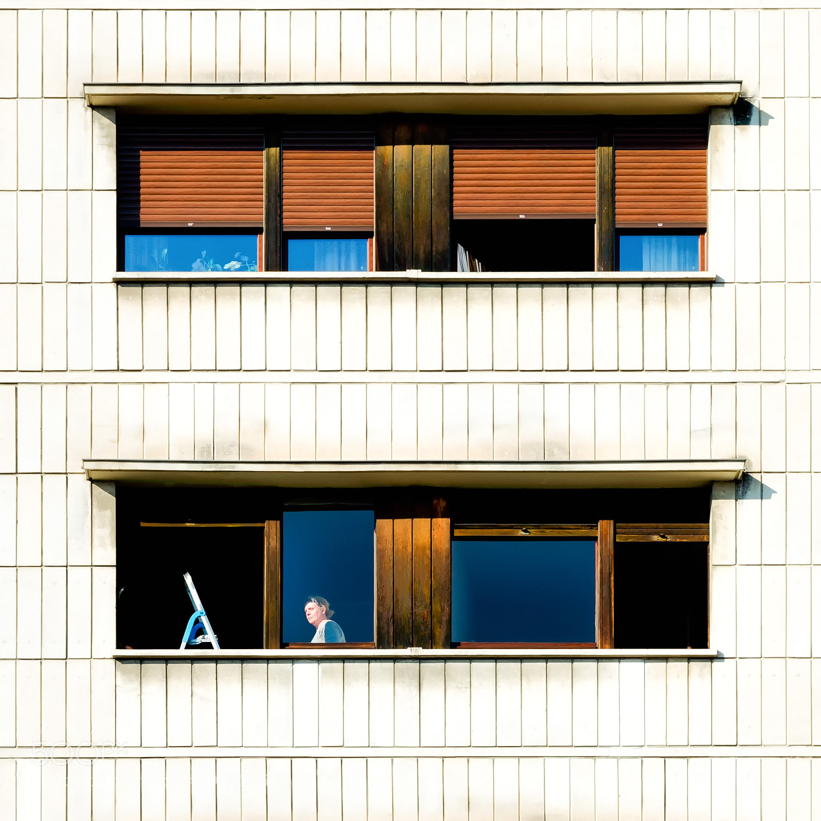 Nikon D5100 sample photo. Woman, stair and windows photography