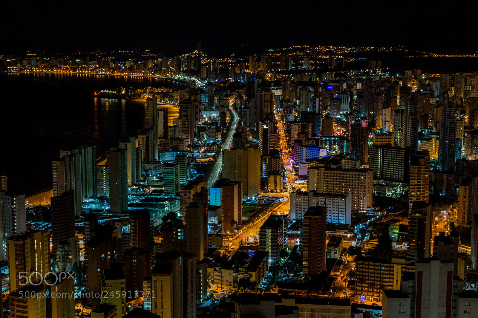 Nikon D3200 sample photo. Benidorm at night photography