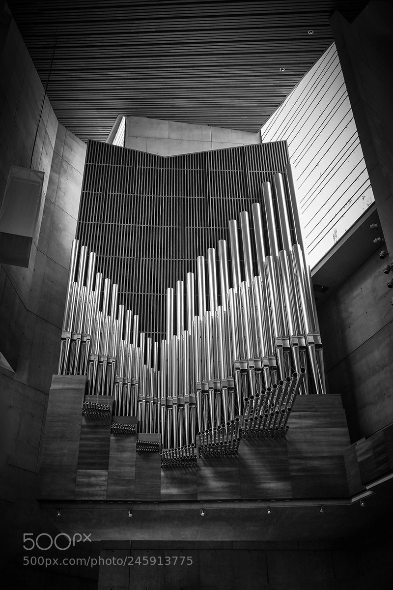Fujifilm X-T1 sample photo. Church organ web photography