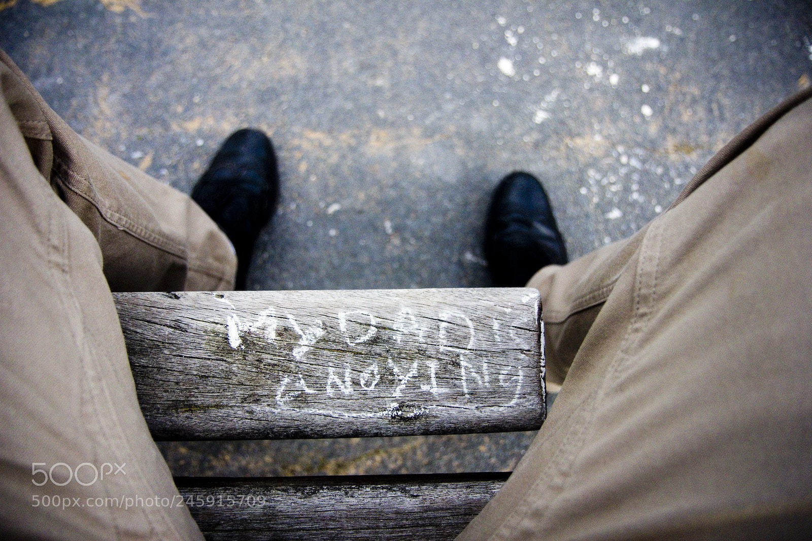 Canon EOS 550D (EOS Rebel T2i / EOS Kiss X4) sample photo. Park bench, broadstairs, uk photography