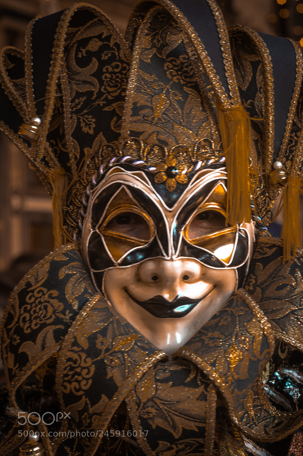 Nikon D7100 sample photo. Mask photography