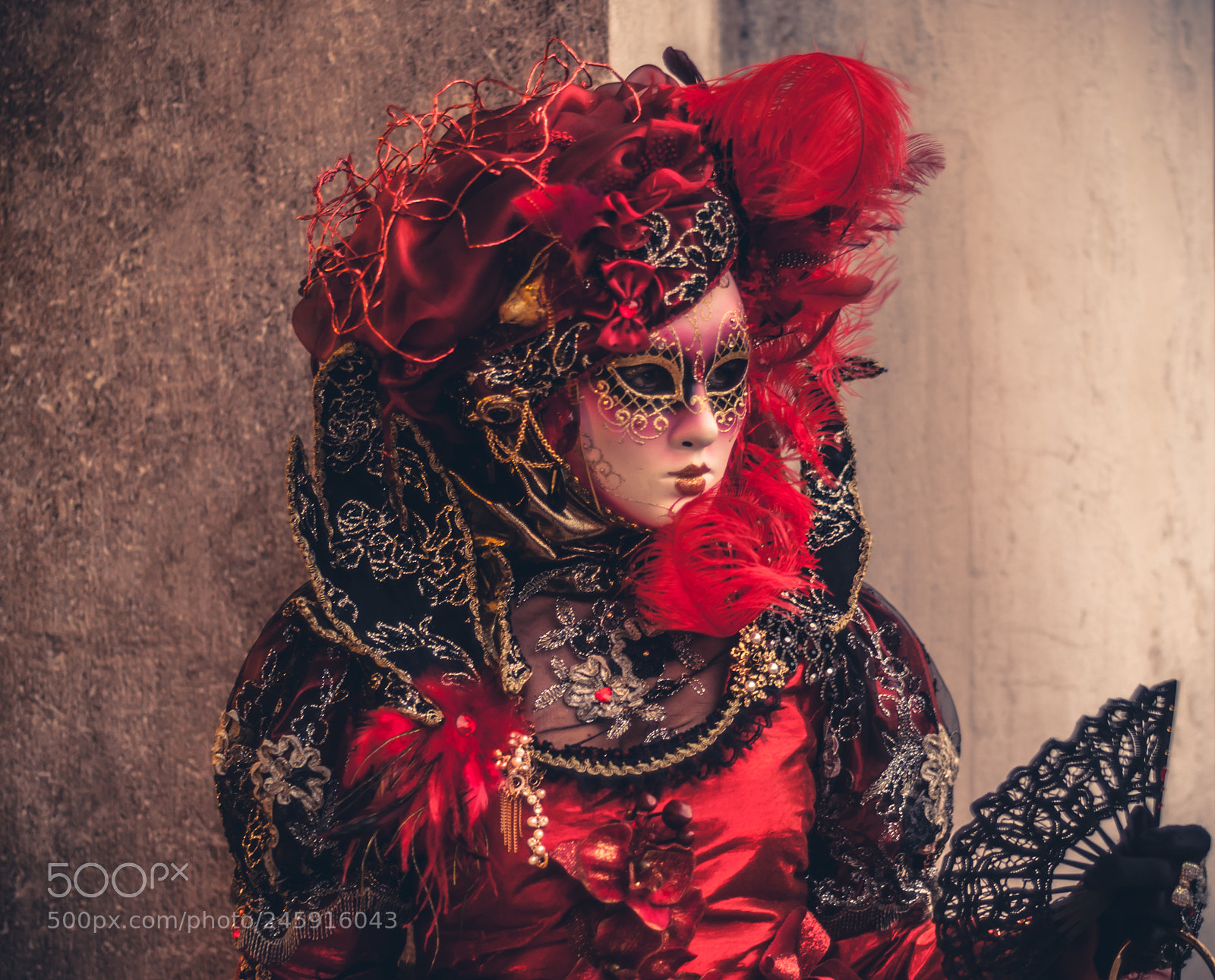 Nikon D200 sample photo. Mask photography