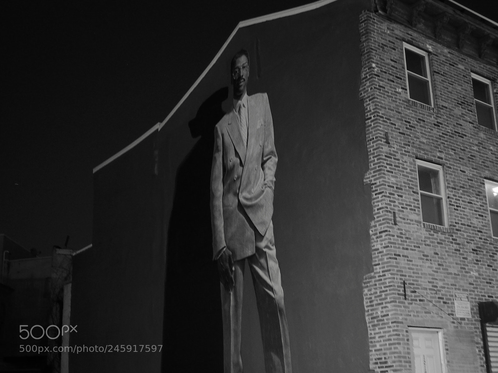 Olympus OM-D E-M10 II sample photo. The doctor by night photography