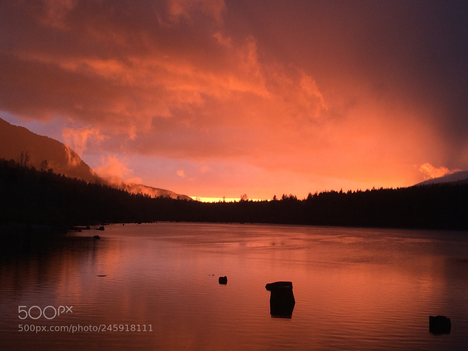 Apple iPhone 5s sample photo. Sunset in rattlesnake lake photography