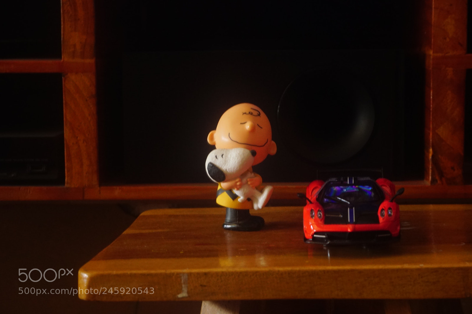 Sony a6000 sample photo. Charlie, snoopy and car photography