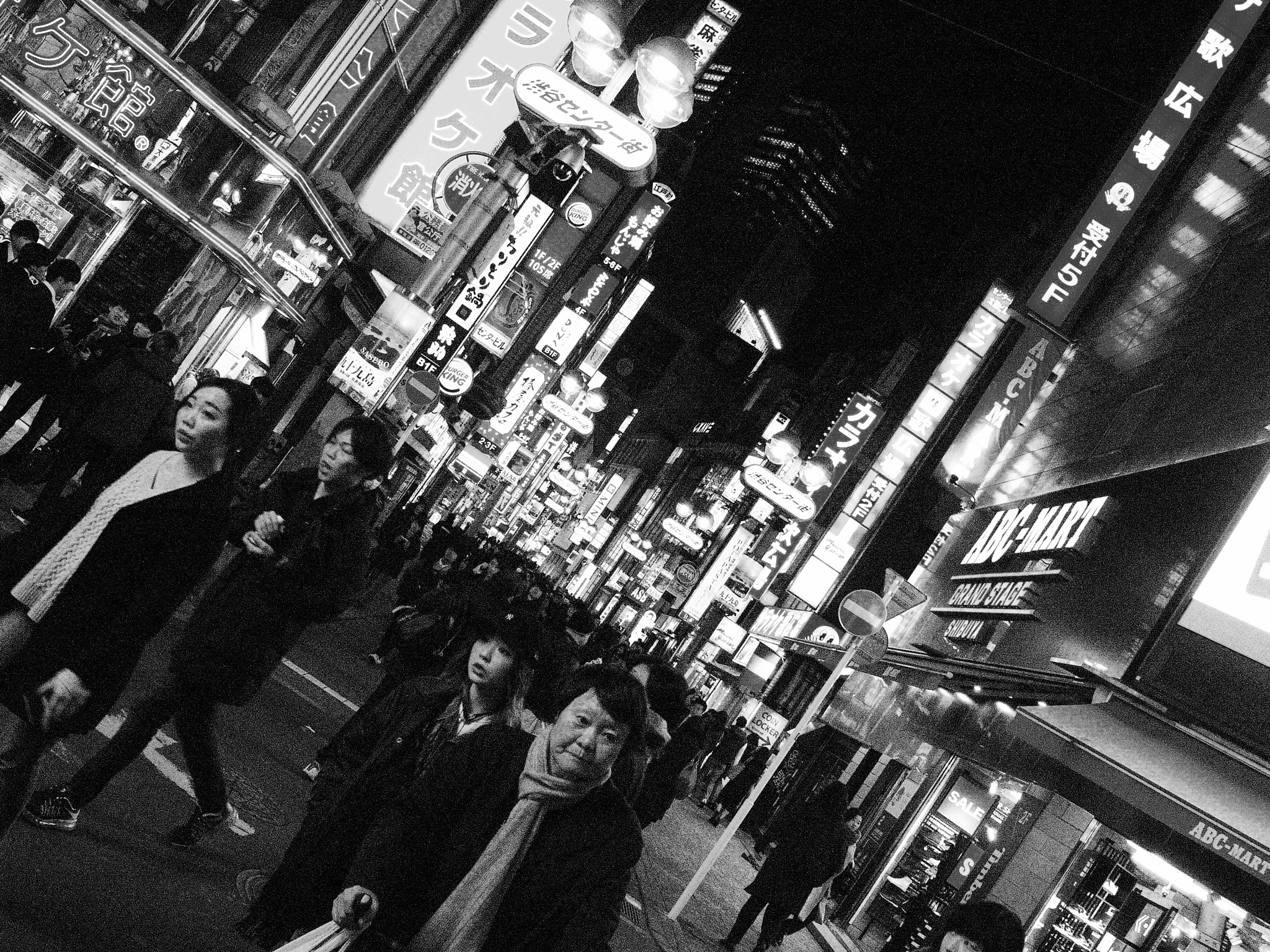 Ricoh Caplio GX100 sample photo. Shibuya photography