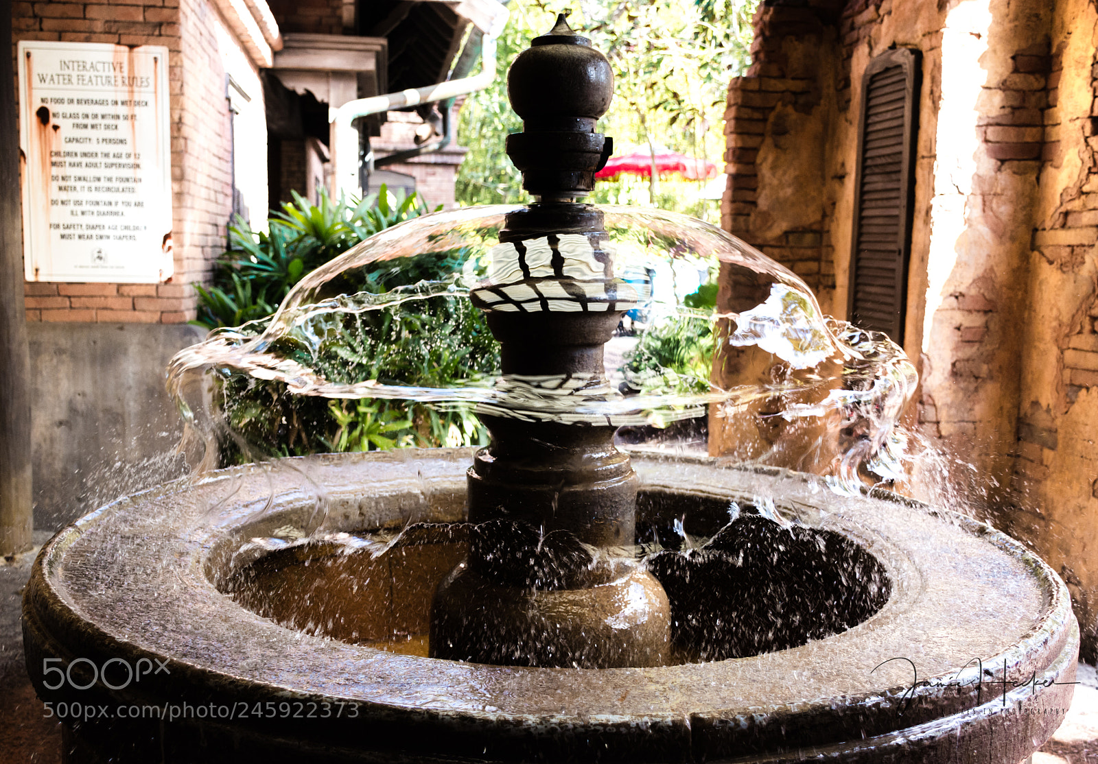 Nikon D7200 sample photo. Asian fountain photography