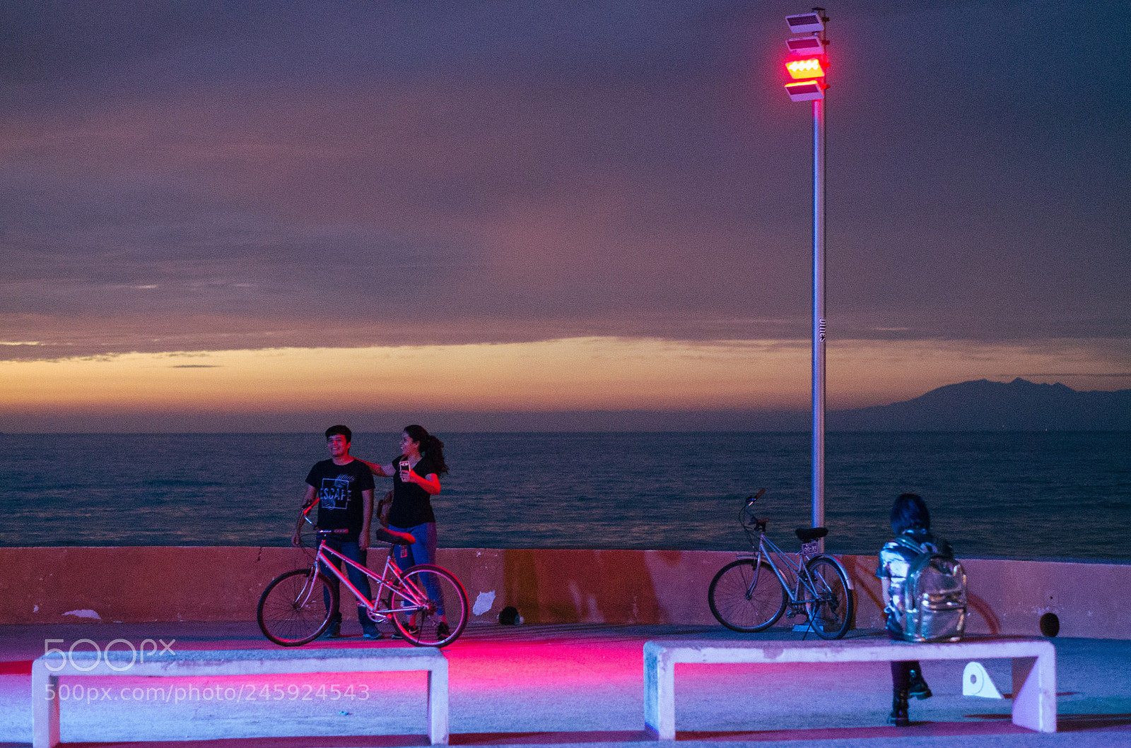 Pentax K-50 sample photo. Nightwalk photography