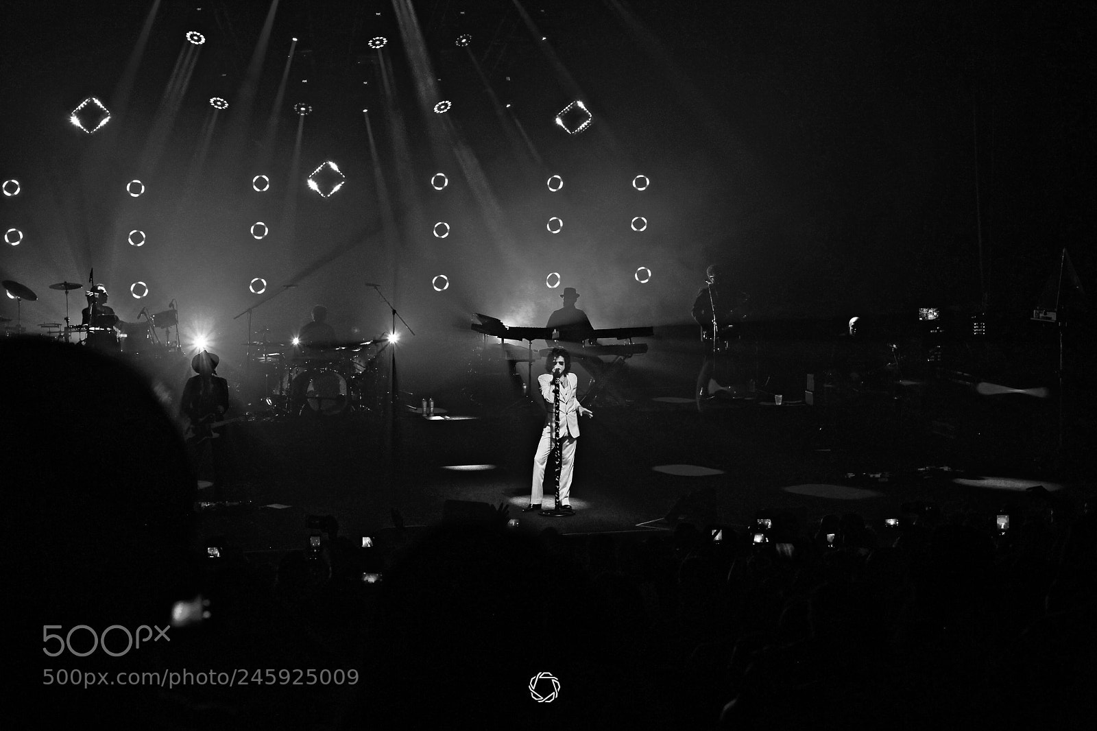 Canon EOS 700D (EOS Rebel T5i / EOS Kiss X7i) sample photo. Enrique bunbury expectativas 2018 photography