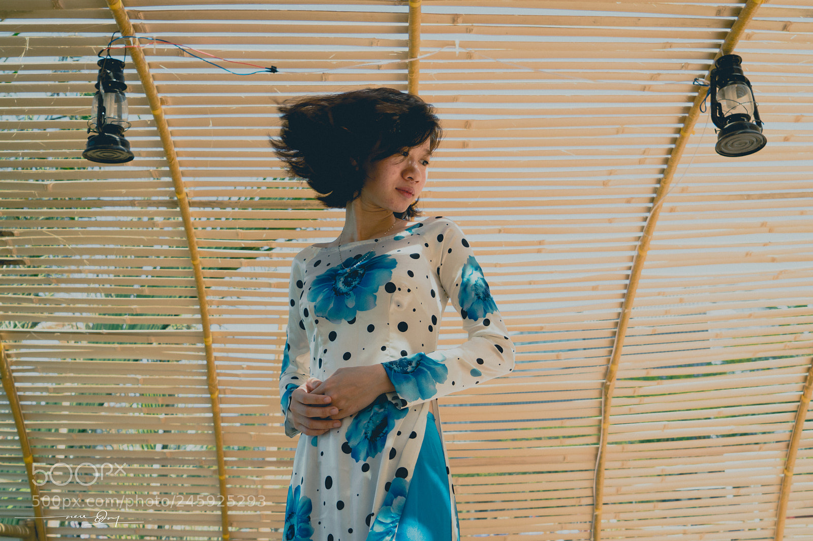 Sony a6300 sample photo. Sad girl photography