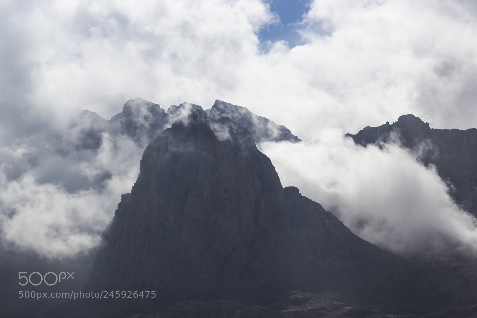 Canon EOS 60D sample photo. The mountain v photography