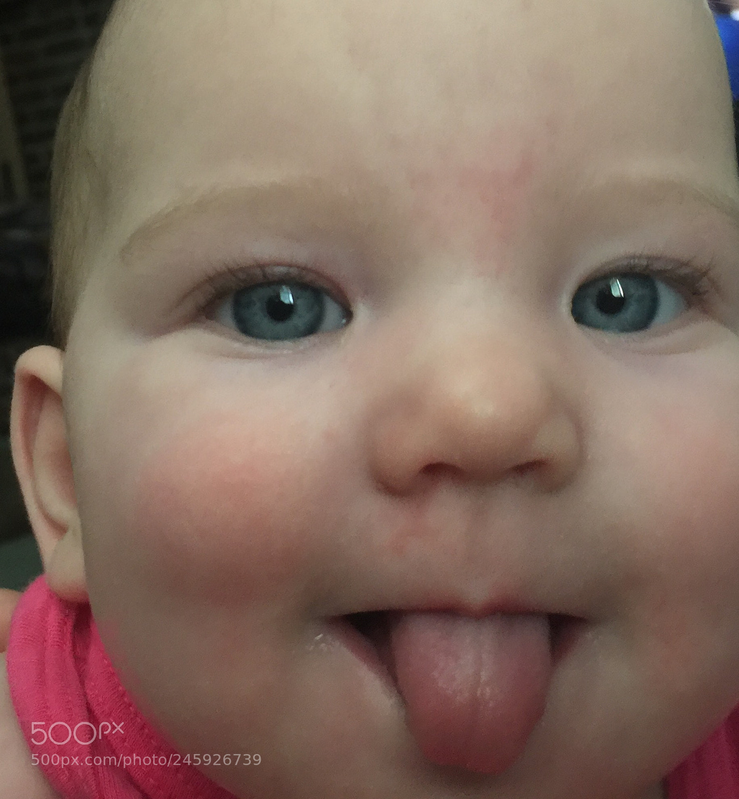 Apple iPhone 6 Plus sample photo. Cute baby sticking out photography