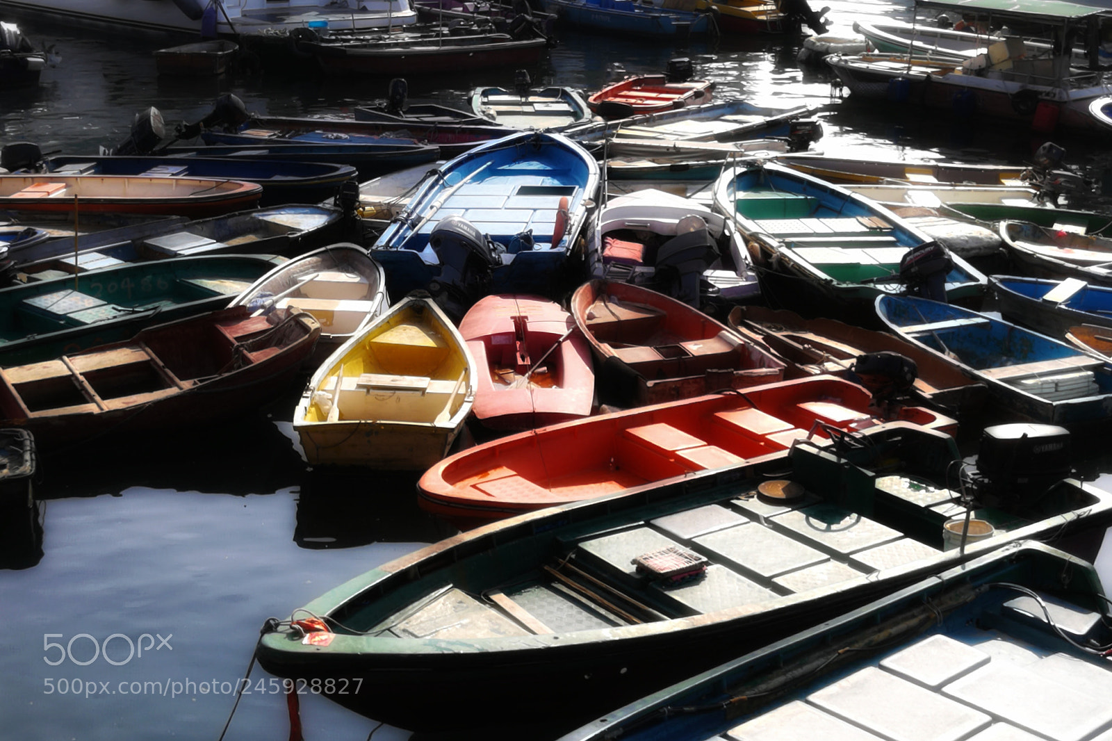 HUAWEI P10 Plus sample photo. Crowded harbour photography