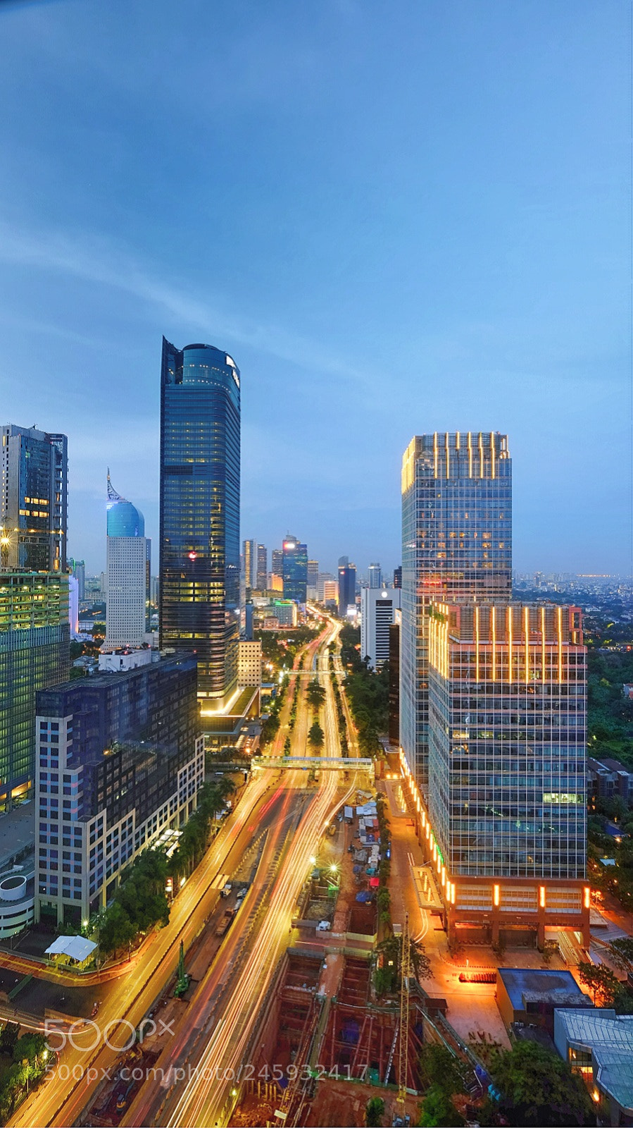 Fujifilm X-T1 sample photo. Sudirman st, jakarta photography