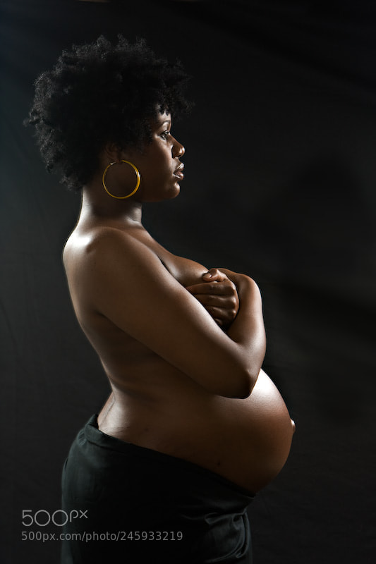 Canon EOS 40D sample photo. Maternity portrait photography