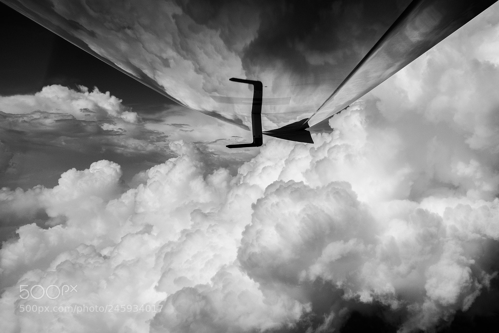 Fujifilm X-T20 sample photo. Wing and clouds photography