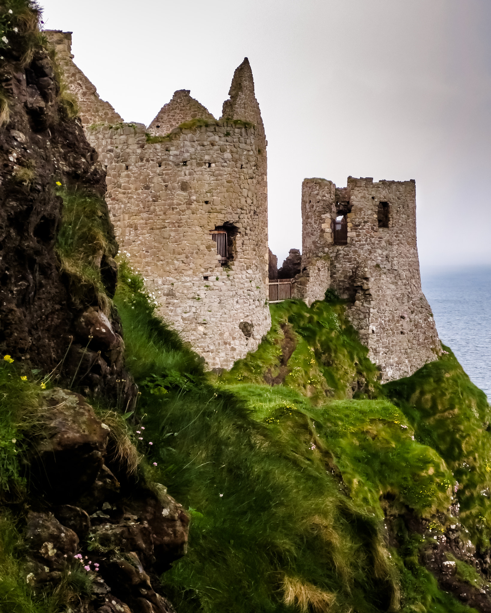 Canon PowerShot ELPH 110HS (PowerShot IXUS 125 HS) sample photo. Dunluce castle, ireland photography