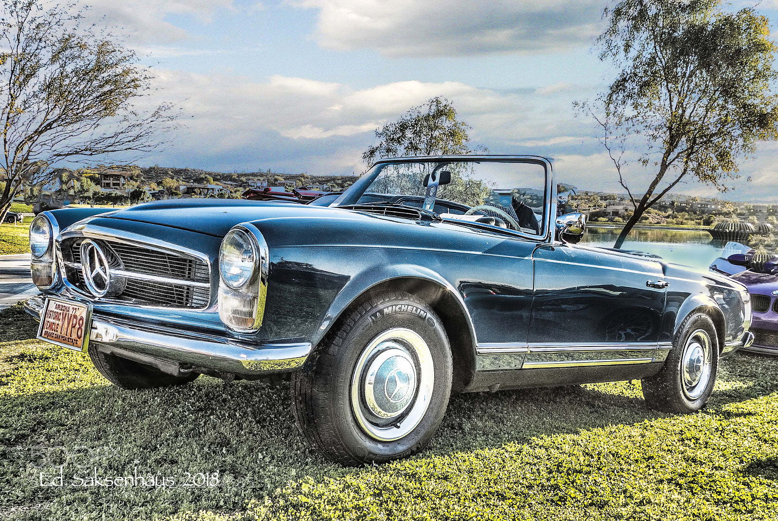 Panasonic Lumix DMC-FZ1000 sample photo. Mercedes convertible photography