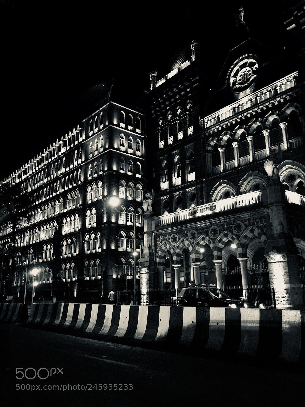 Apple iPhone 6 Plus sample photo. Bombay by night in photography