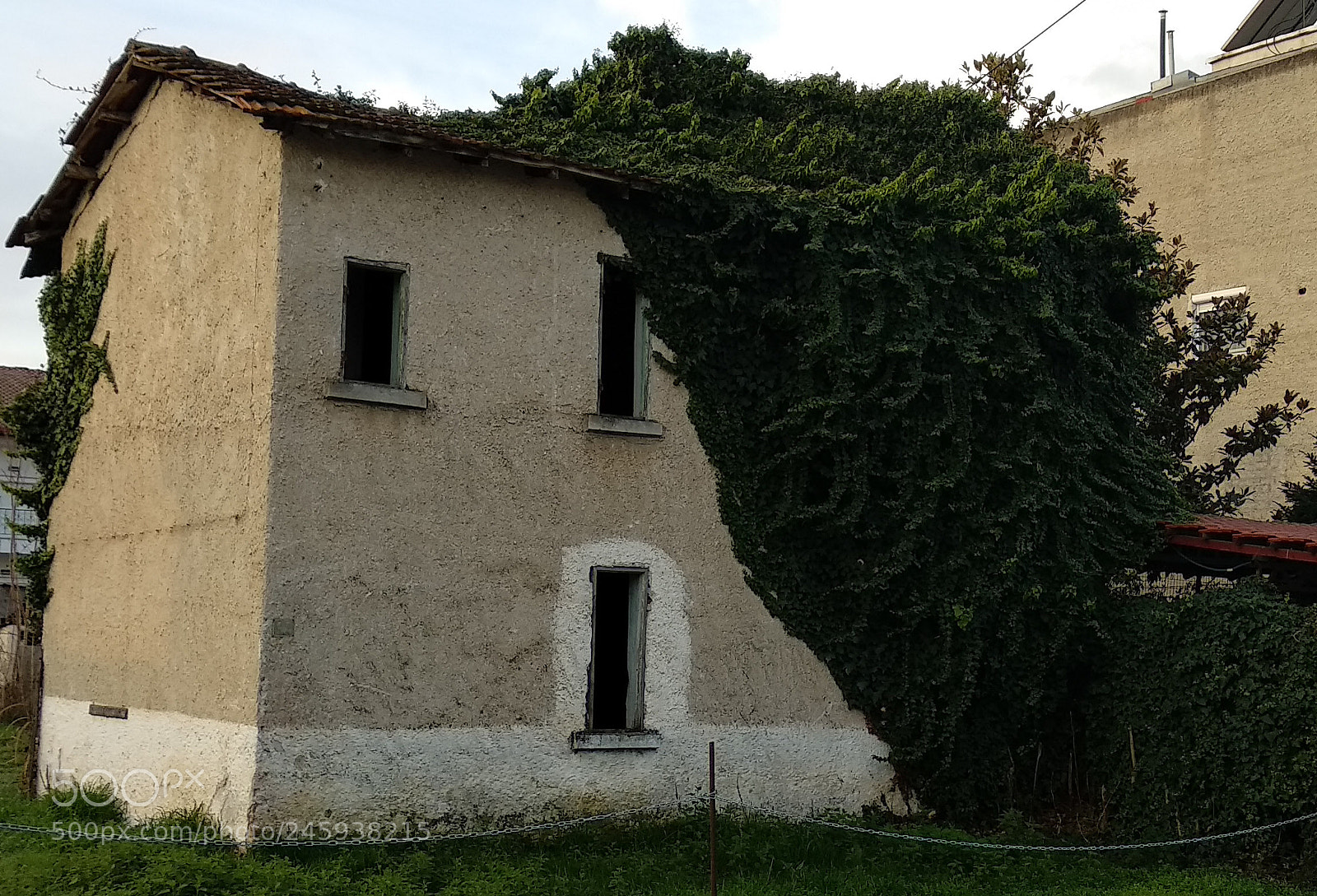Xiaomi Mi A1 sample photo. Abandoned house.!!!! photography