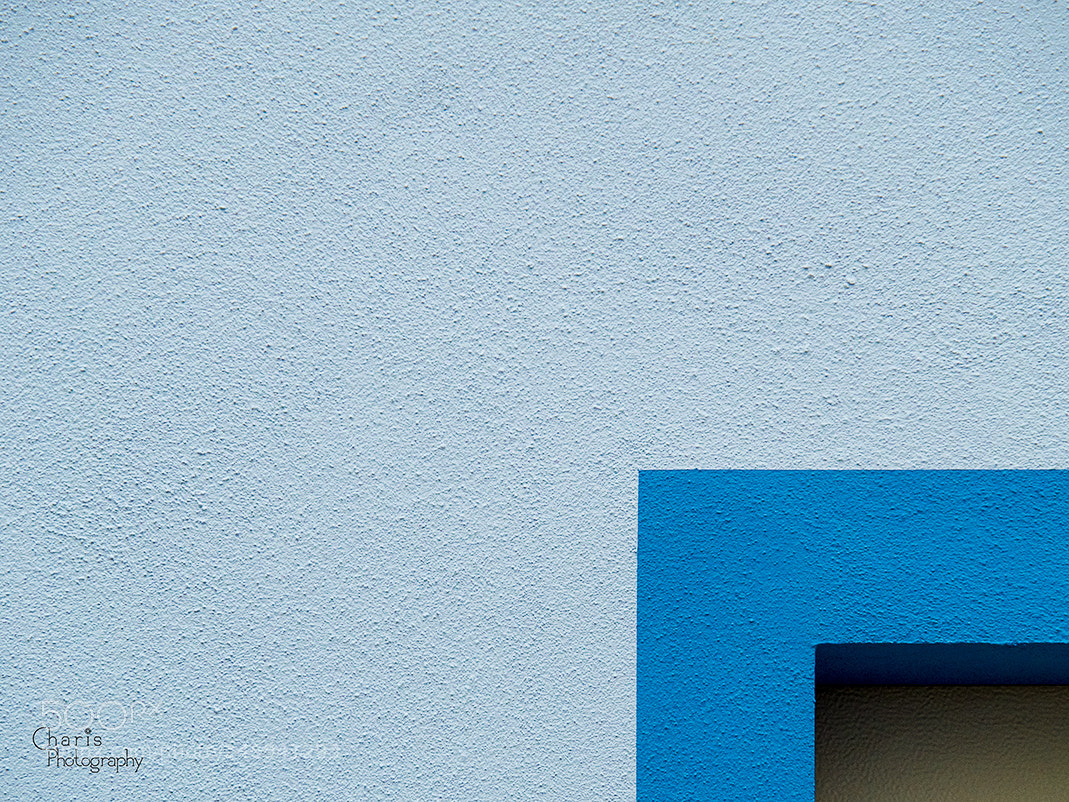 Olympus OM-D E-M5 II sample photo. Colored geometries photography