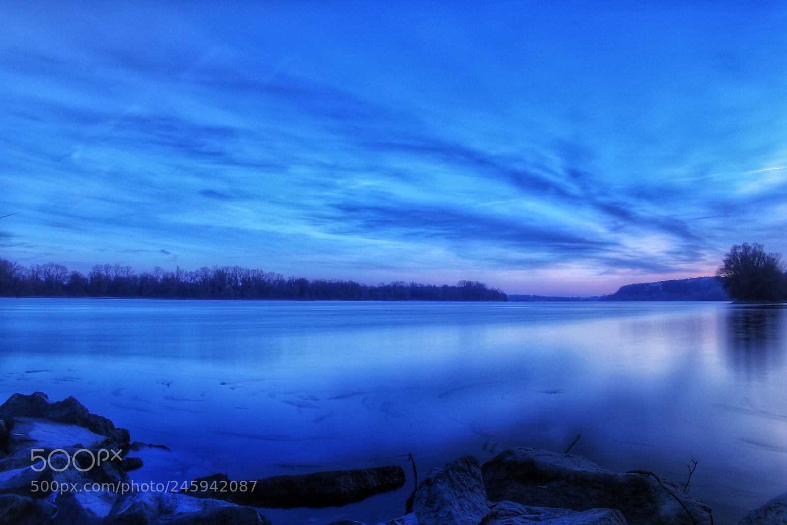 Canon EOS 760D (EOS Rebel T6s / EOS 8000D) sample photo. Blue evening photography
