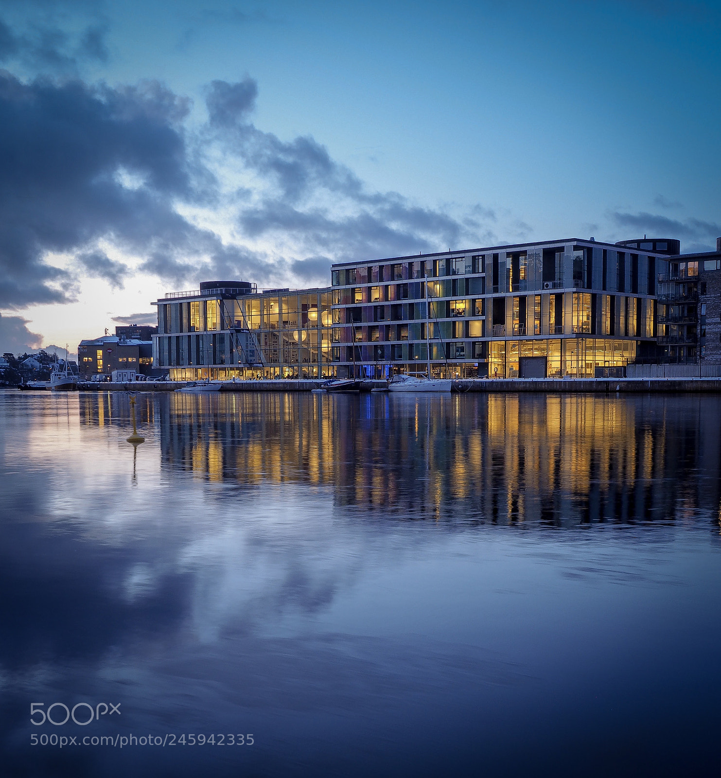 Olympus OM-D E-M10 sample photo. Tangen high school, reflecting photography