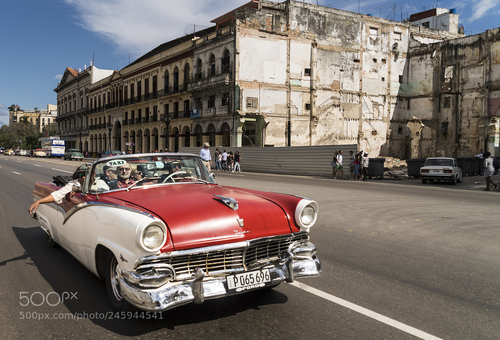 Sony a7R II sample photo. Driving cuban style photography