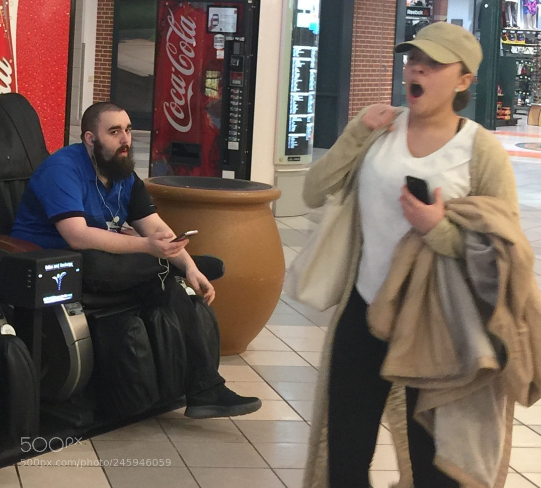 Apple iPhone 6 Plus sample photo. Big yawn photography