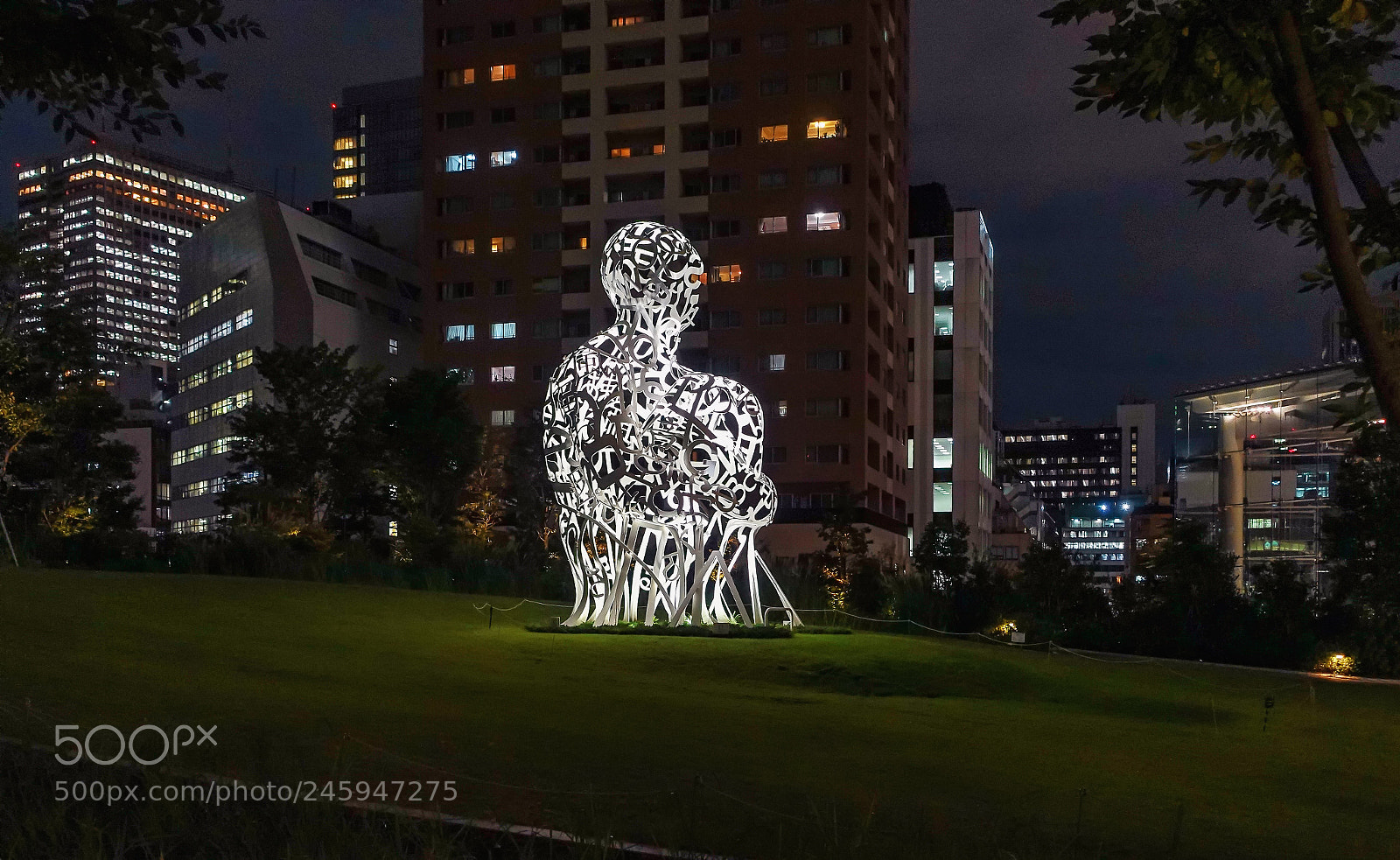 Sony Cyber-shot DSC-RX100 III sample photo. Backyard sculpture ii photography