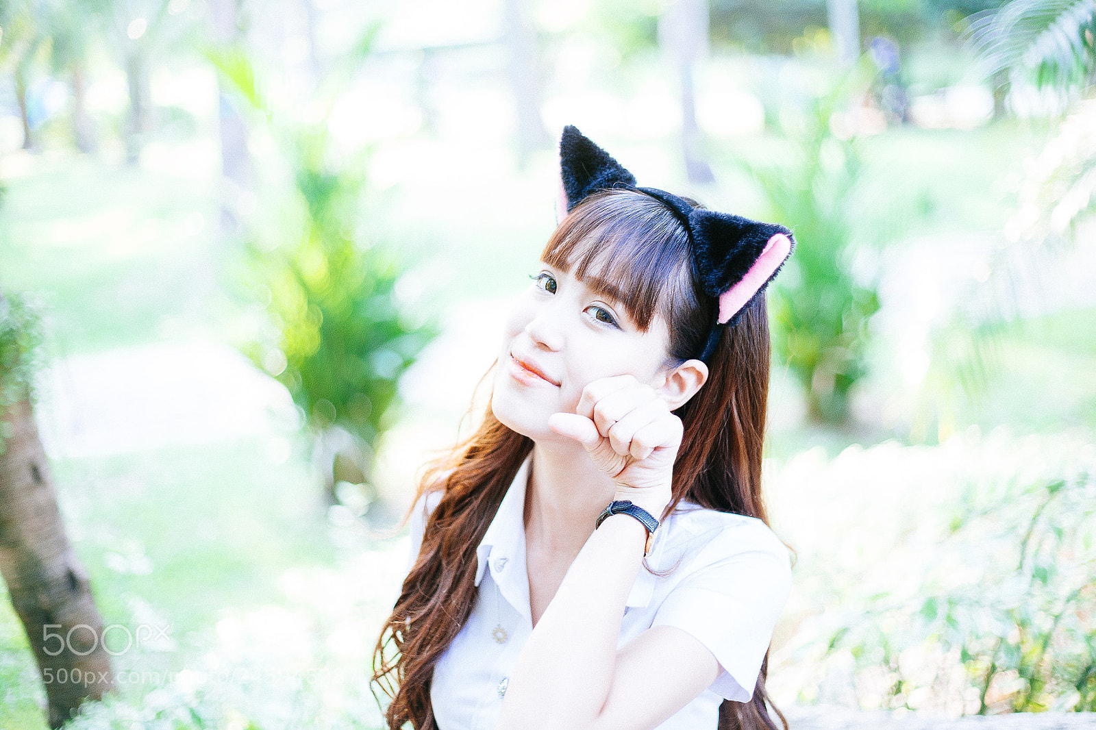Canon EOS 5D sample photo. Cute girl with cat photography