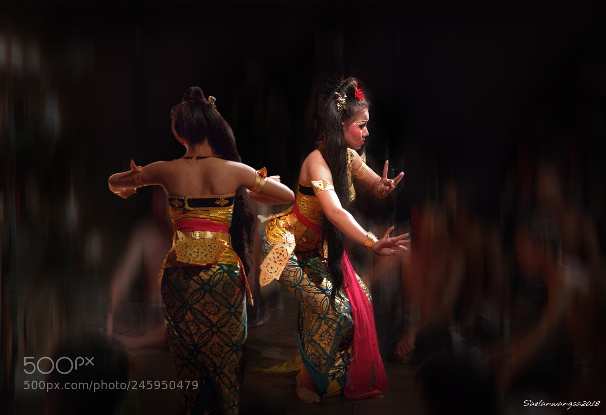 Pentax K-5 II sample photo. Dancers photography