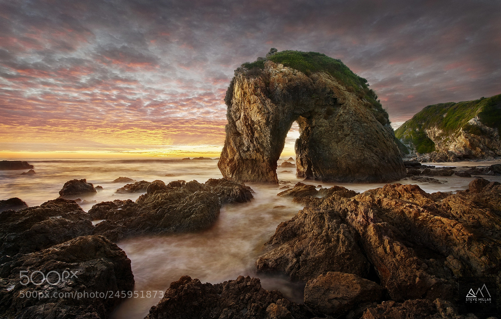 Sony a7R II sample photo. Horsehead rock photography
