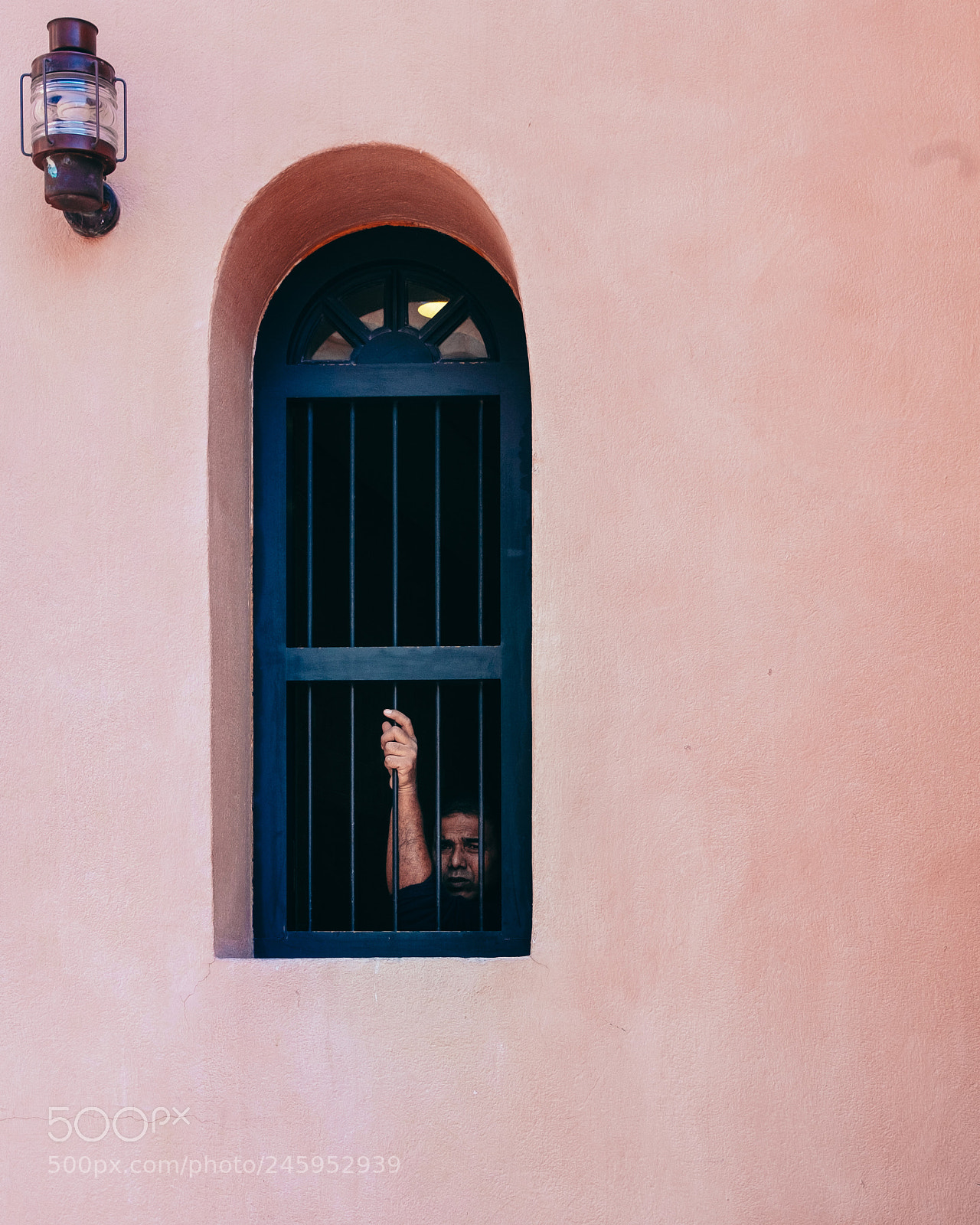 Fujifilm X-T20 sample photo. Qatari migrant worker photography