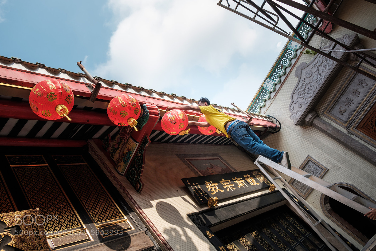 Fujifilm X-T2 sample photo. Preparing for chinese new photography